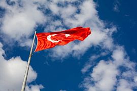Власти Турции не намерены закрывать страну для иностранных туристов