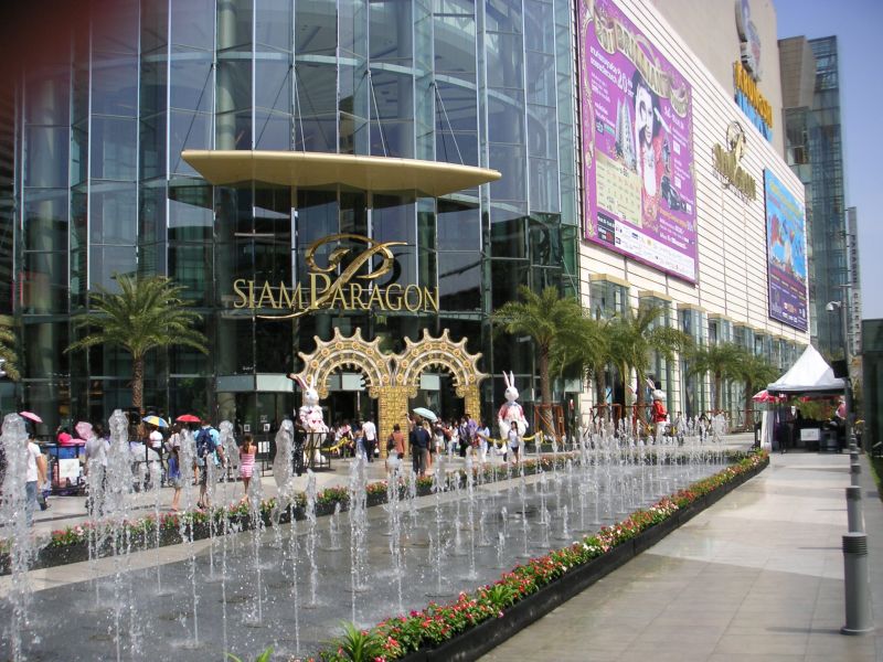 Siam paragon в бангкоке. Торговый центр Siam Paragon. Сиам парагон Бангкок. Сиам парагон Тайланд. Сиам парагон метро.