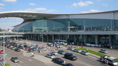 C 25 декабря в аэропорту Шереметьево действуют новые правила парковки