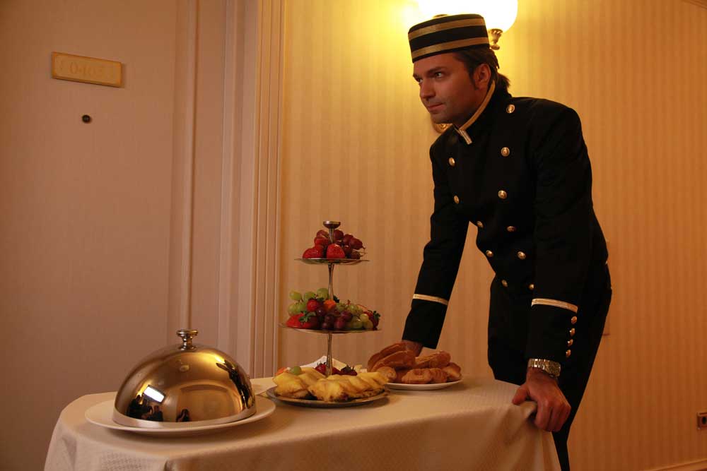 Bellboy в гостинице